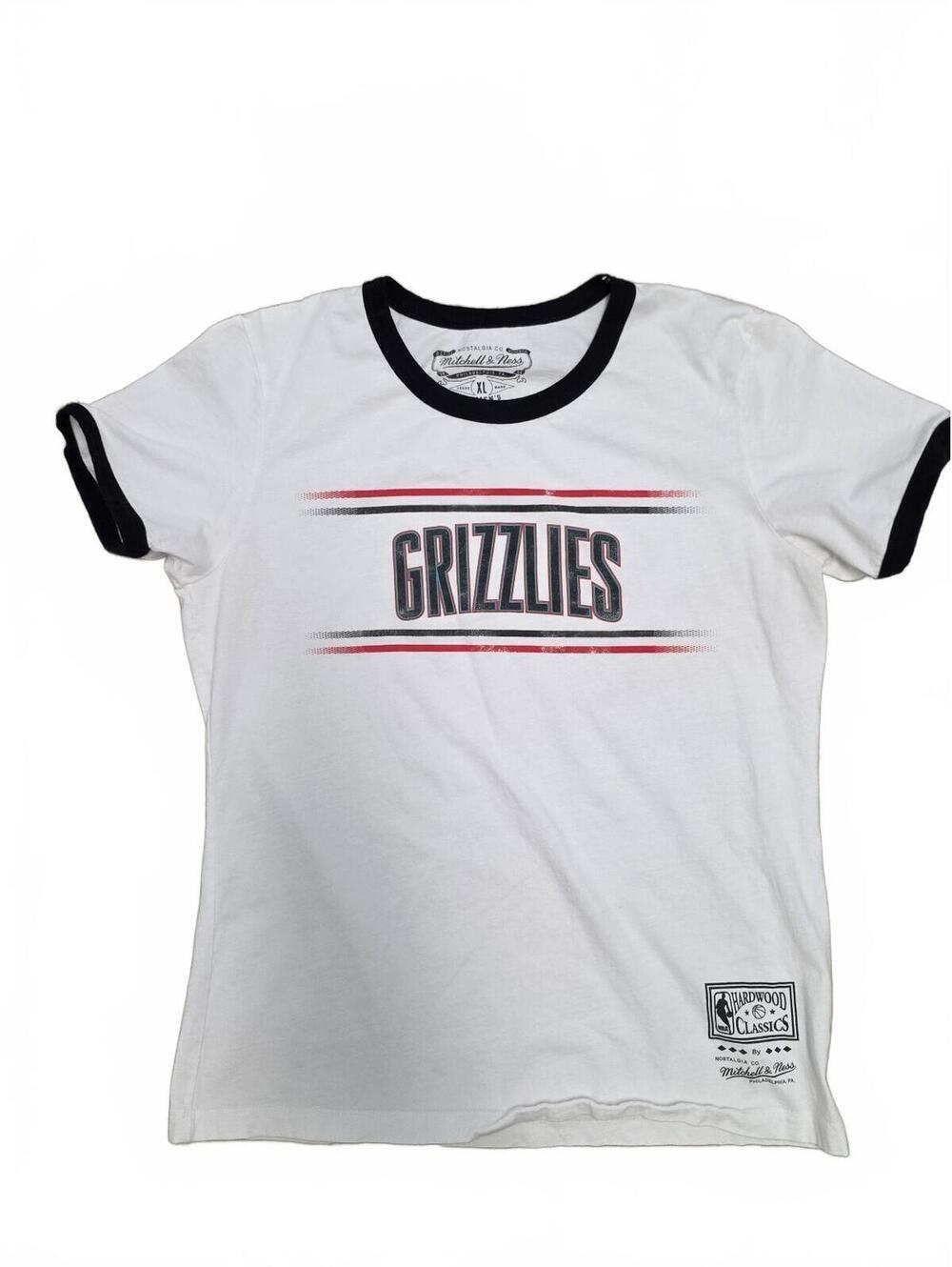 Mitchell & Ness Vancouver Grizzlies ringer t-shirt size Xlarge white basketball